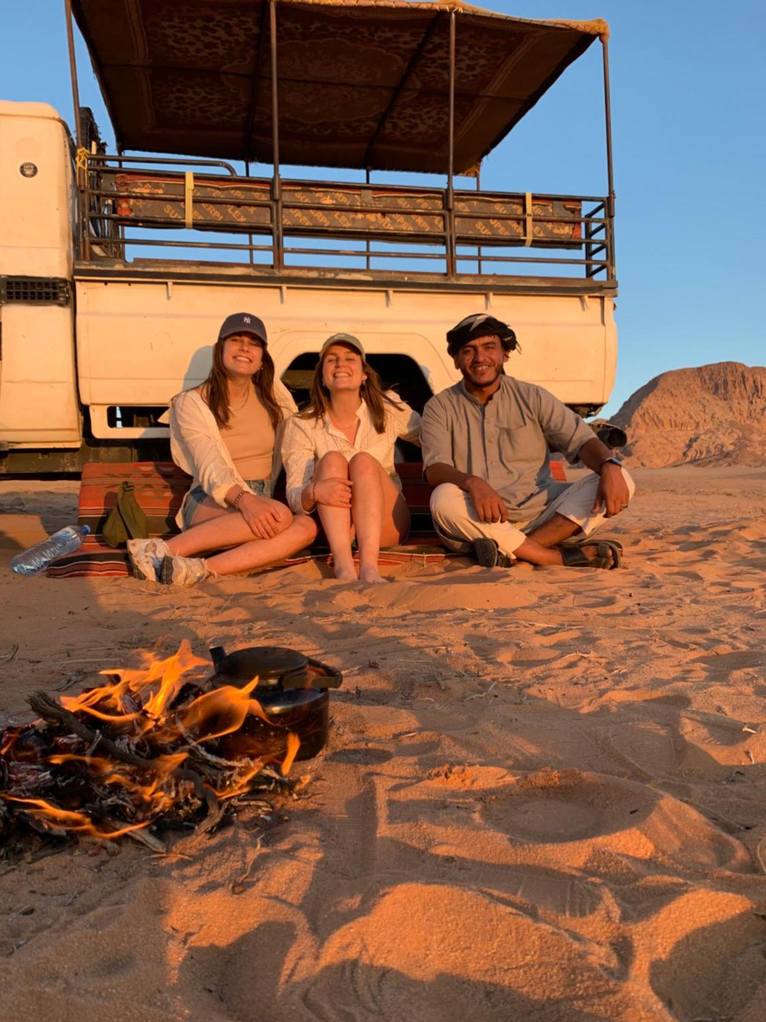 Wadi Rum Wanderlust Camp Bagian luar foto