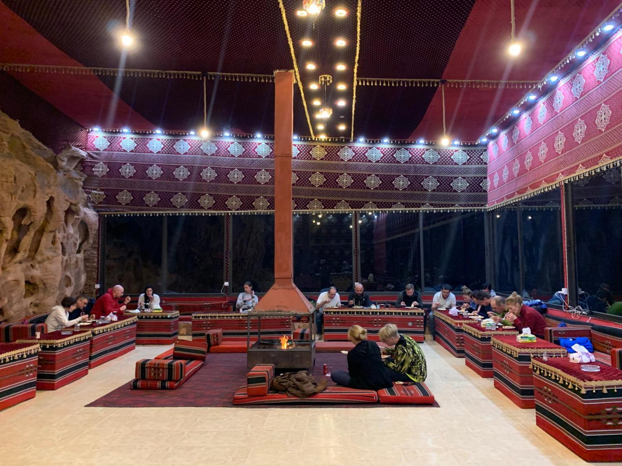 Wadi Rum Wanderlust Camp Bagian luar foto