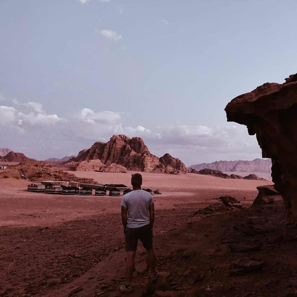 Wadi Rum Wanderlust Camp Bagian luar foto